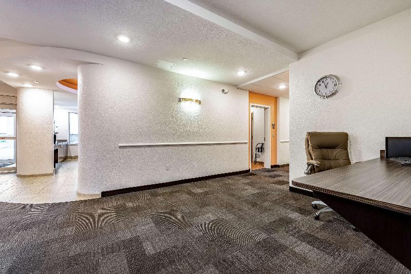 Motel 6 Mankato, MN image
