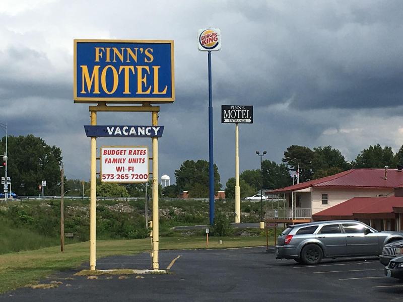 Finns Motel image