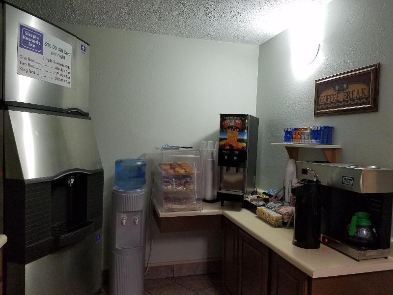 Simple Rewards Inn image