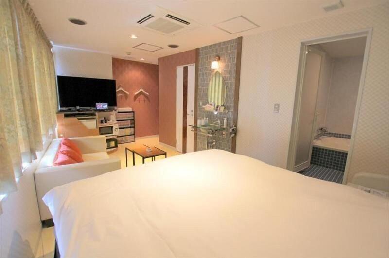 Hotel U image