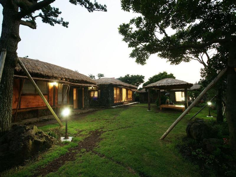 Chan's House Pension