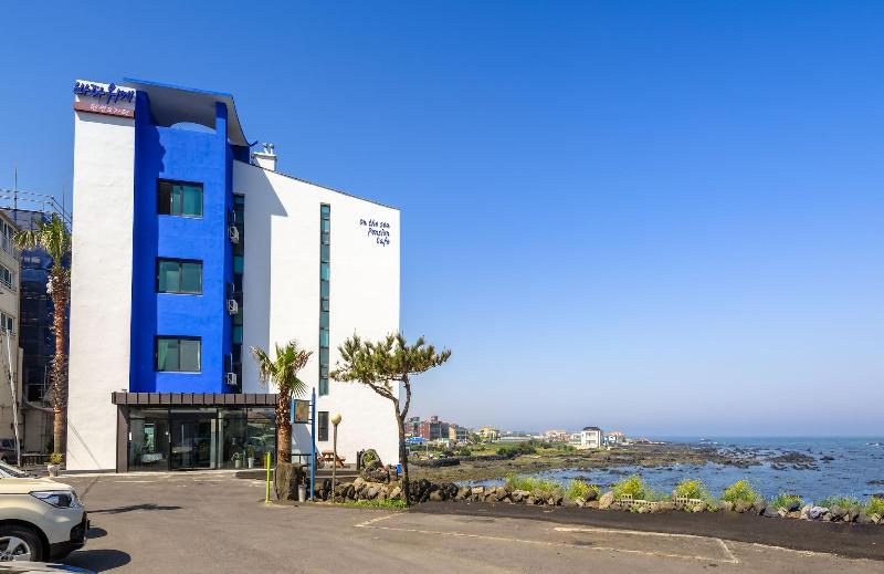 On The Sea Pension image