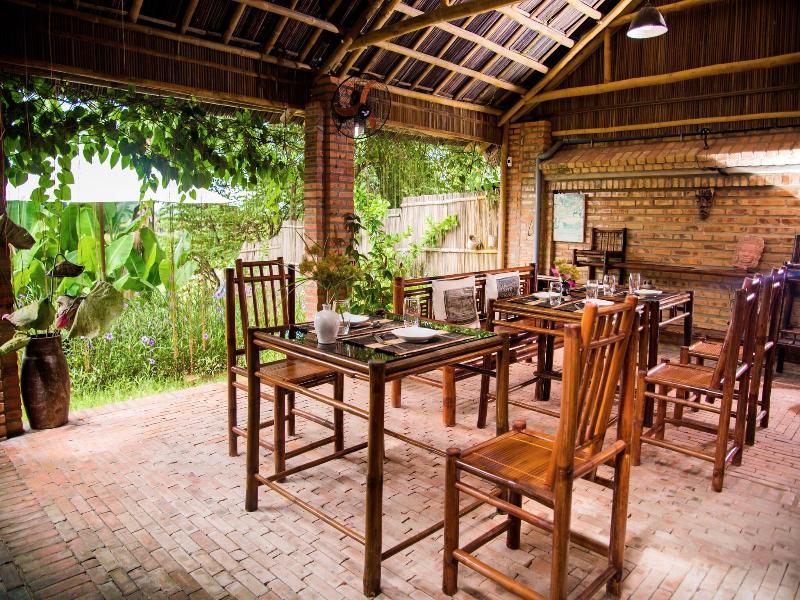 Calm House Hotel Hoi An image
