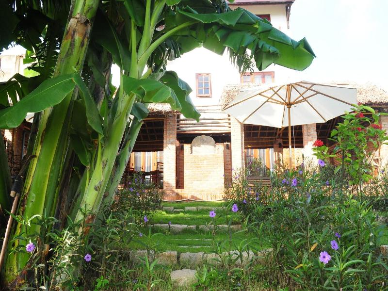 Calm House Hotel Hoi An image