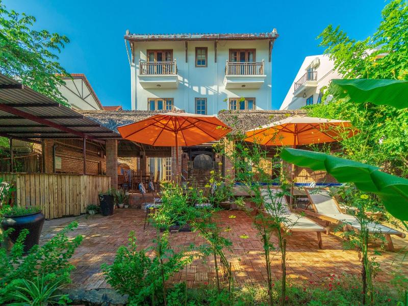 Calm House Hotel Hoi An image