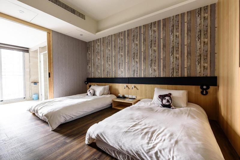 Treehouse Hostels image