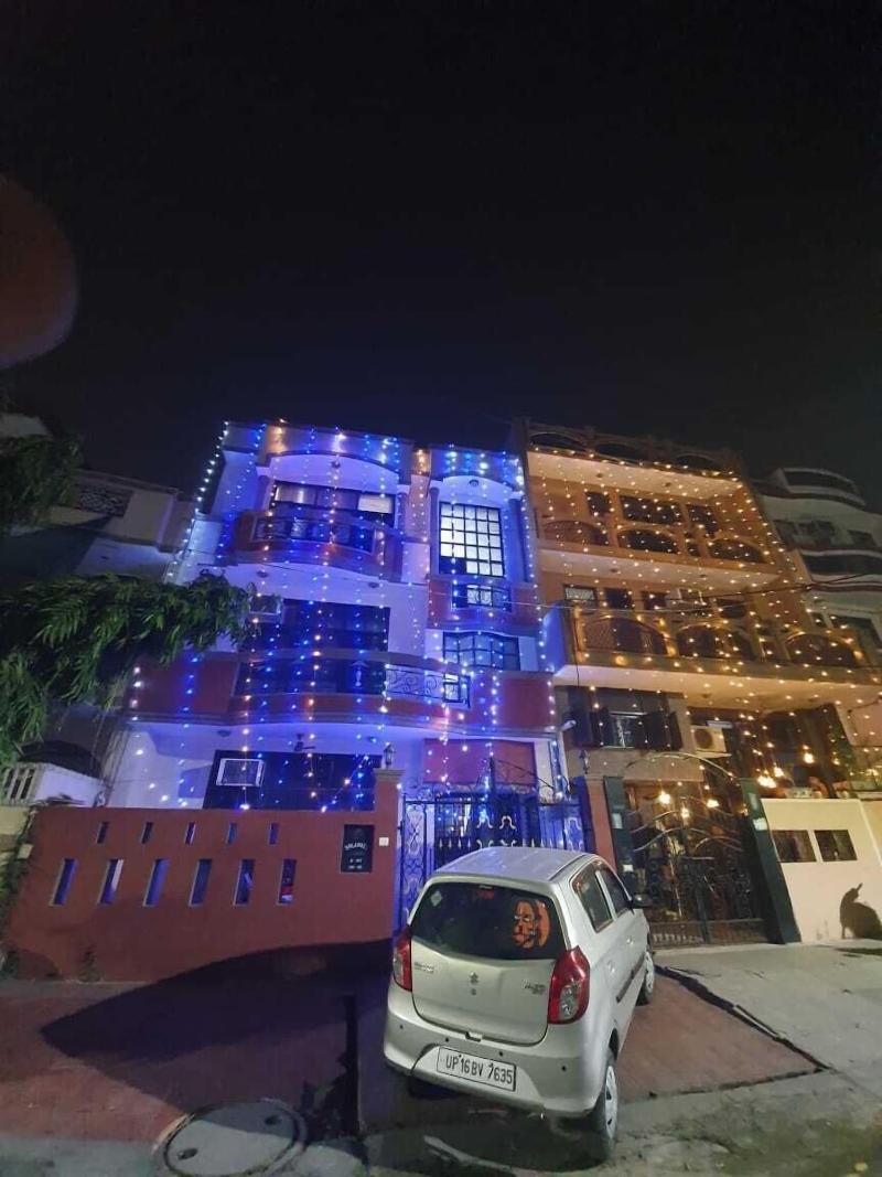 Grand Divine image