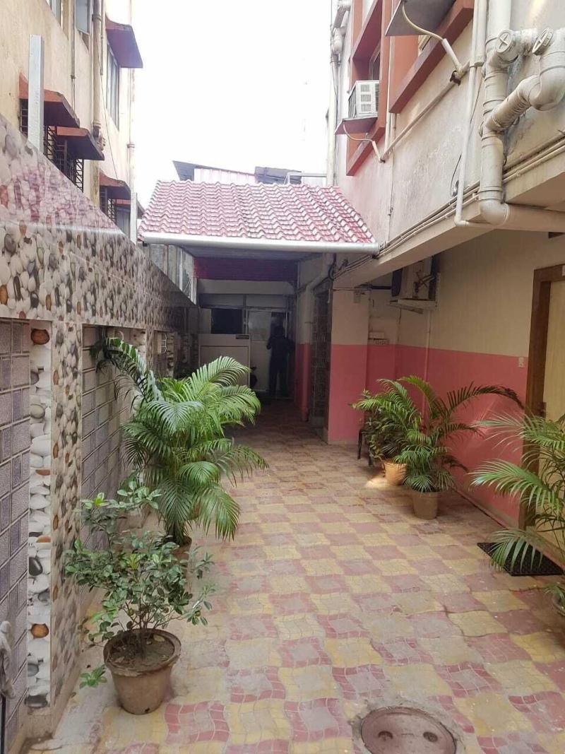 Jimmy Guest House image