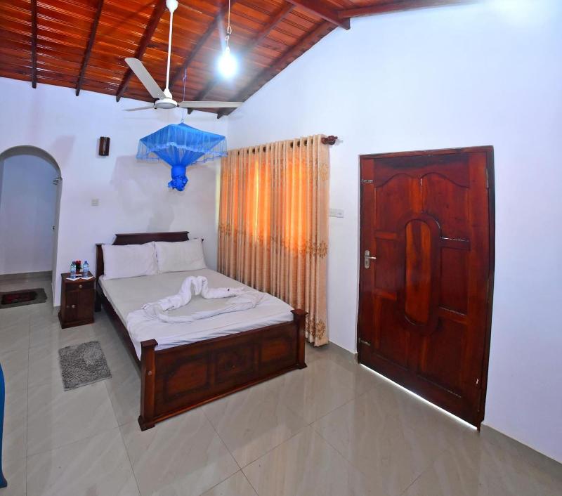 Osanda Guest image