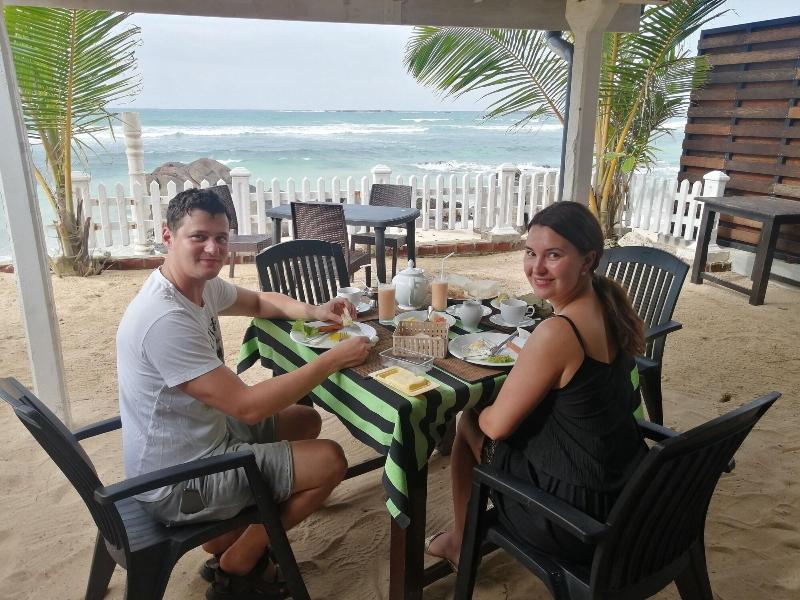 Happy Beach image