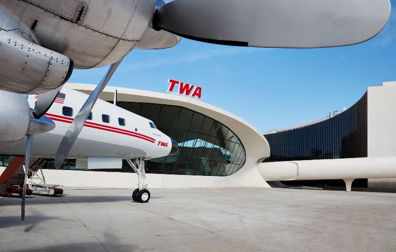 Twa Hotel image
