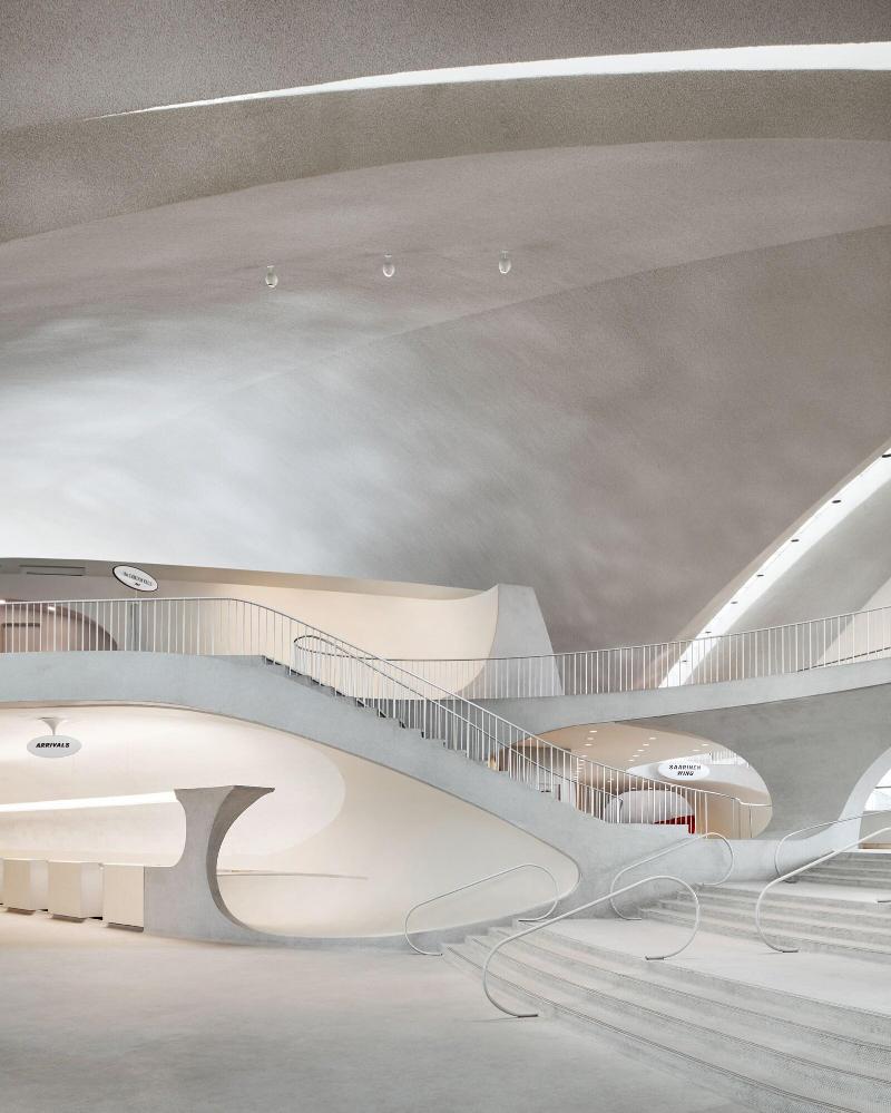 Twa Hotel image