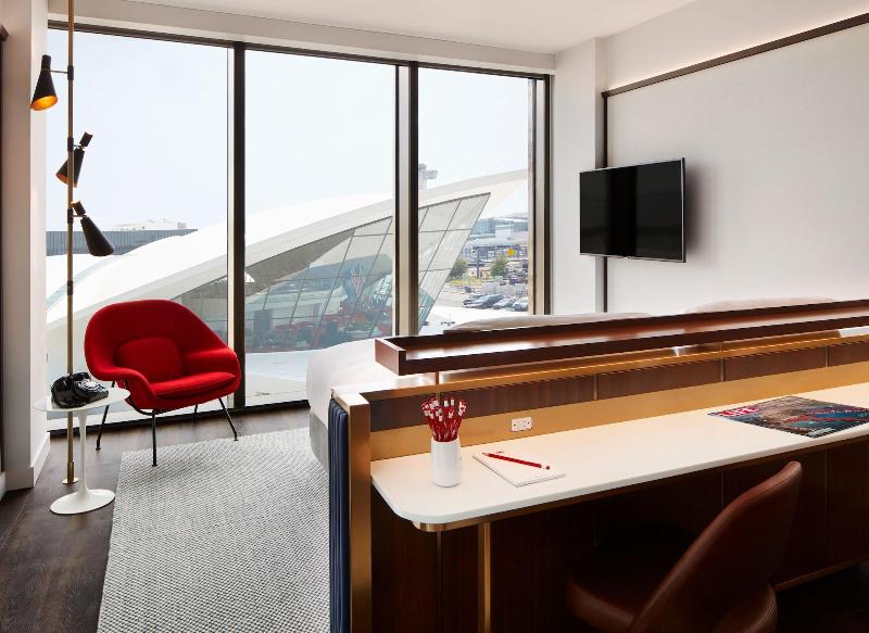 Twa Hotel image