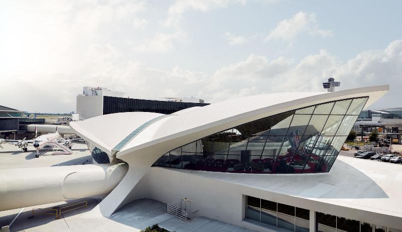 Twa Hotel image