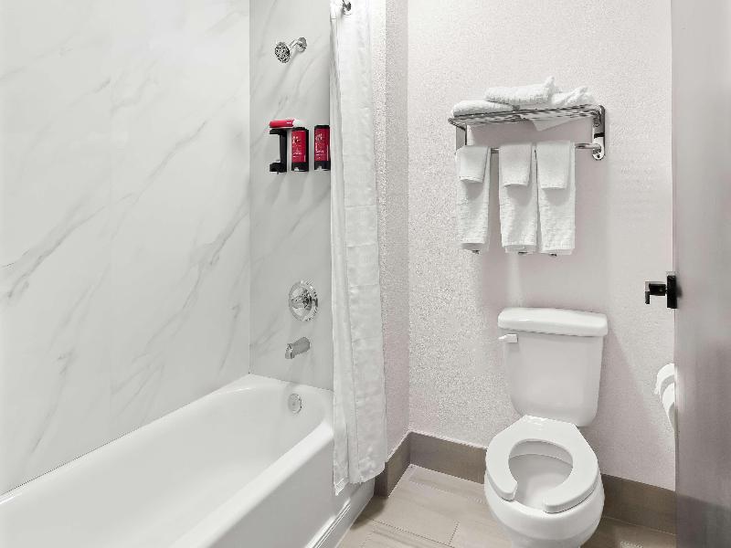 Surestay By Best Western Groves image