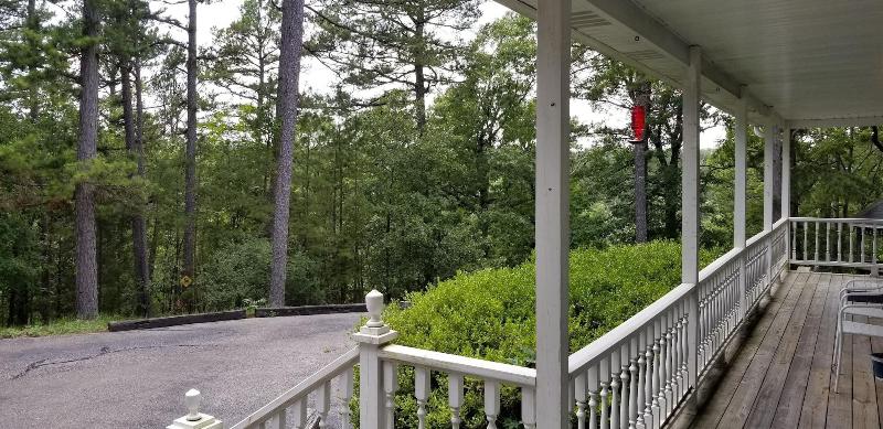 Evening Shade Inn image