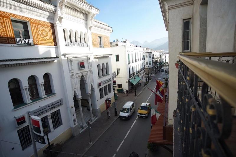 Hotel Regina image