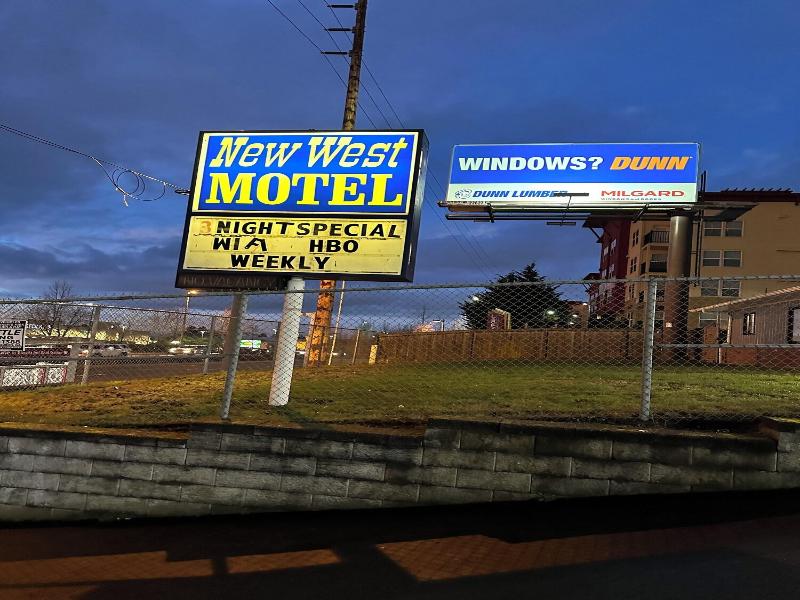 New West Motel