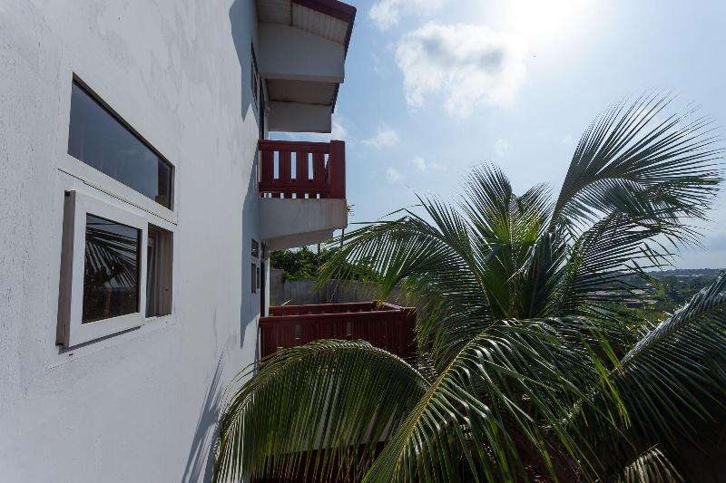 Royal Elmount Hotel image