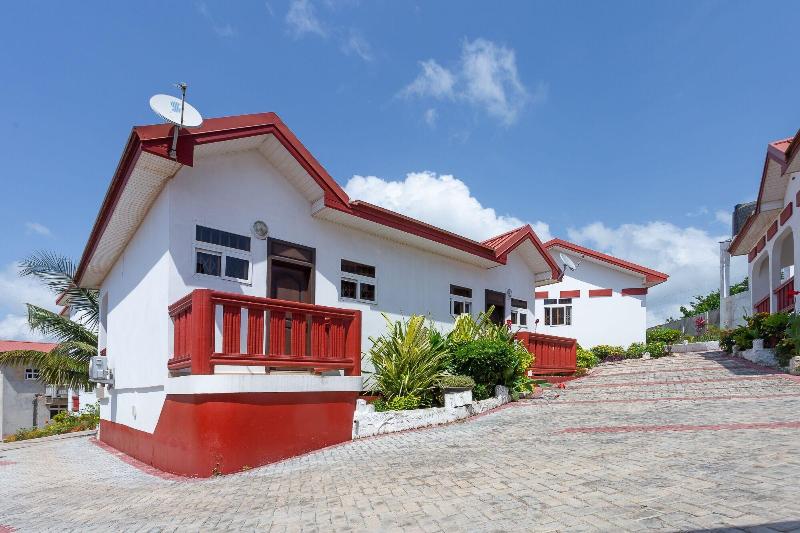 Royal Elmount Hotel image