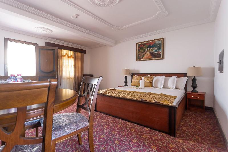 Royal Elmount Hotel image
