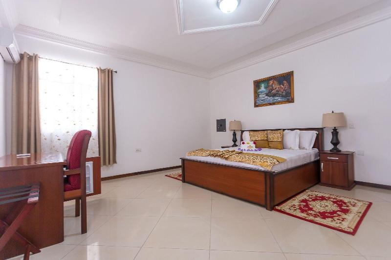 Royal Elmount Hotel image