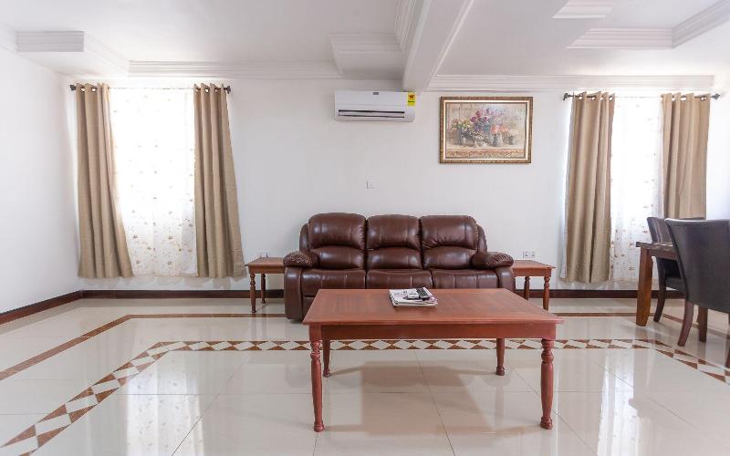 Royal Elmount Hotel image