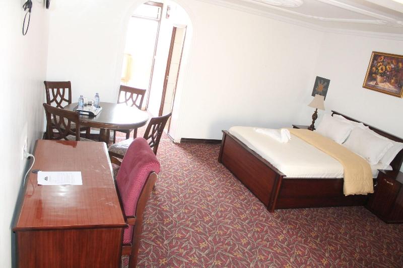 Royal Elmount Hotel image