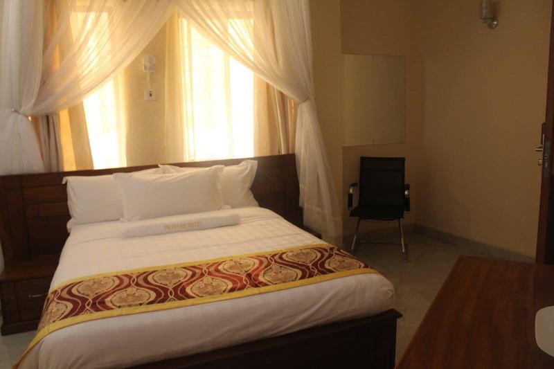 Prinias Hotel image