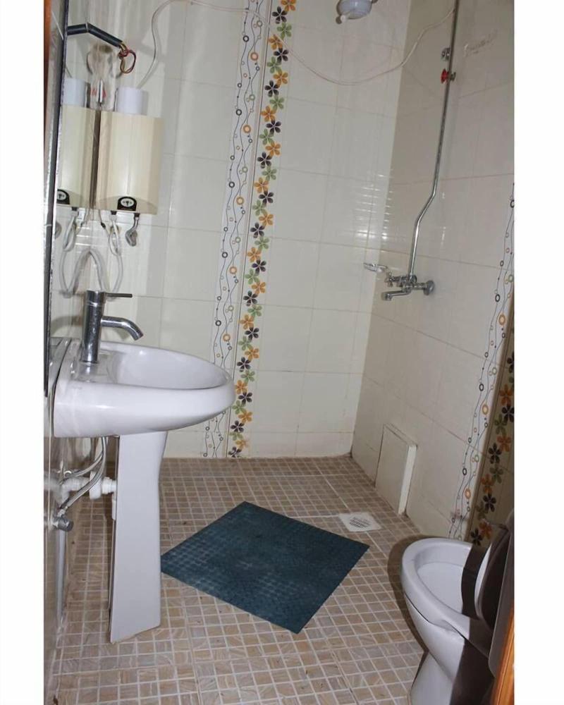 Classic Guest Home image