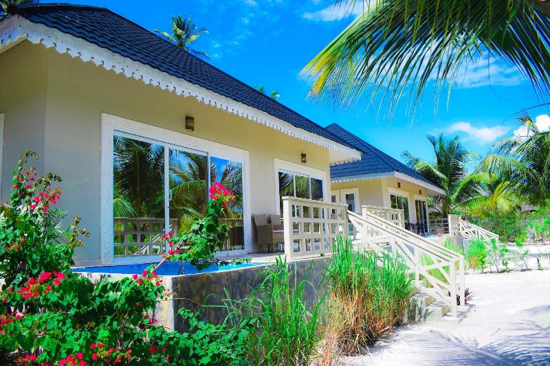 Kikoi Boutique Hotel image