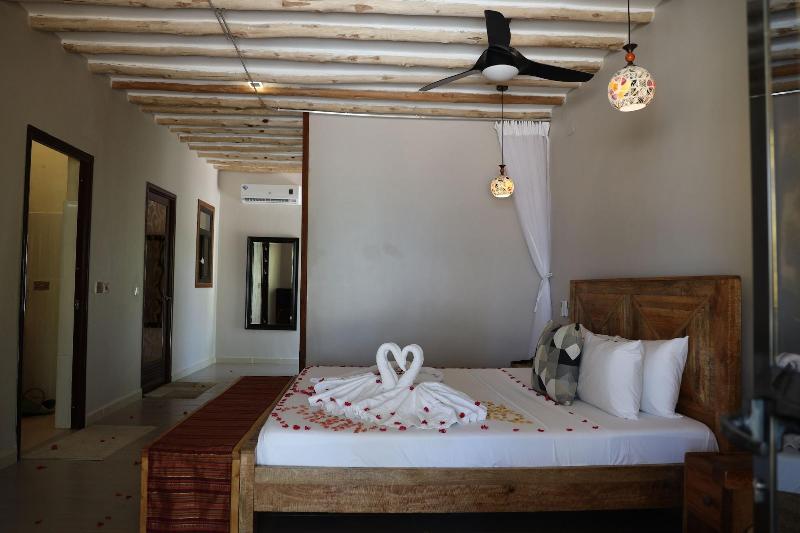 Kikoi Boutique Hotel image