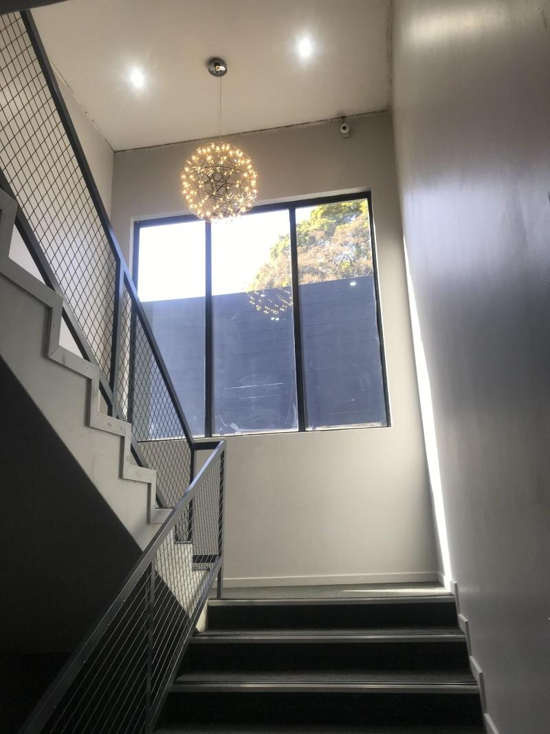 La Orchard Hotel image