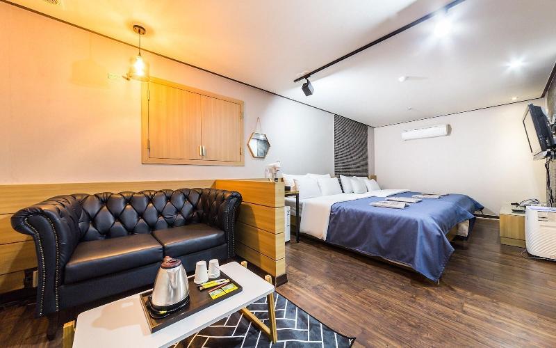 Sohsul Hotel image