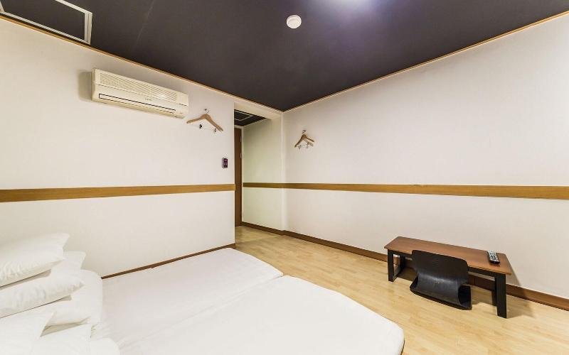 Sohsul Hotel image