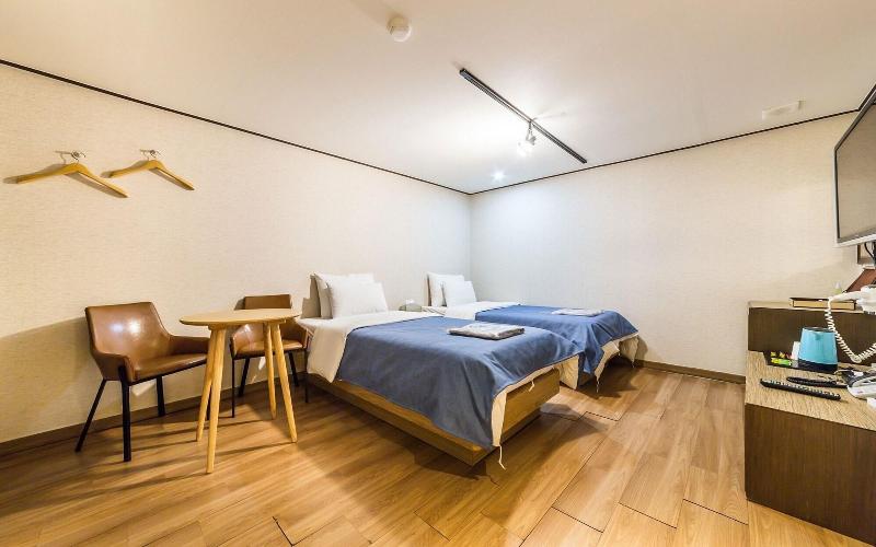 Sohsul Hotel image
