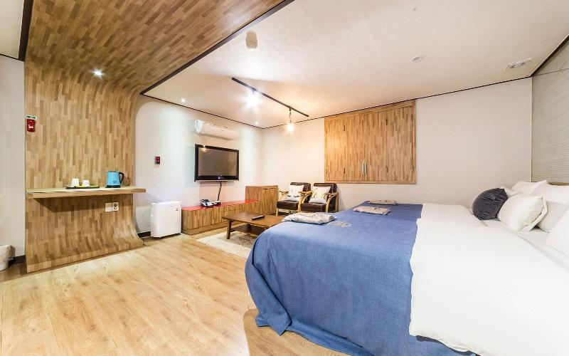 Sohsul Hotel image