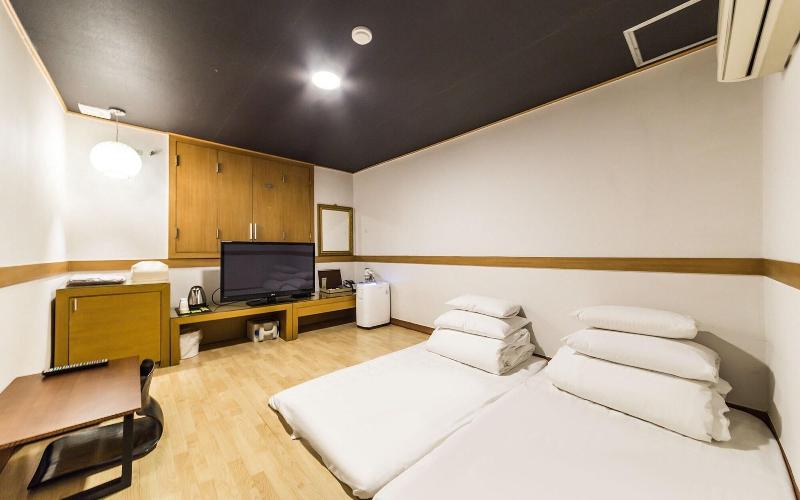 Sohsul Hotel image