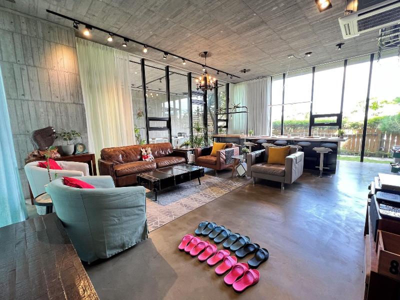 Aloe Villa image