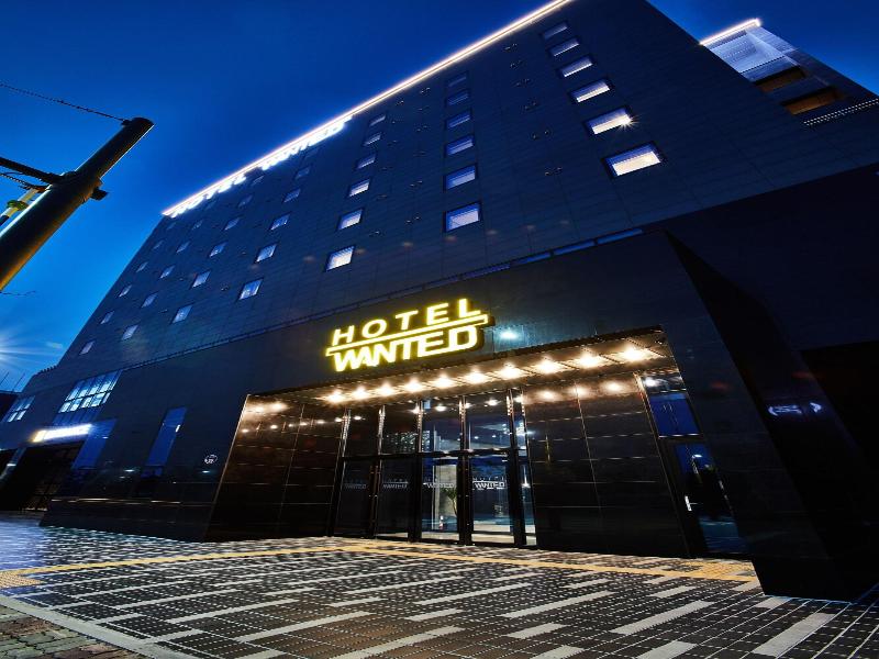 Hotel Wanted image