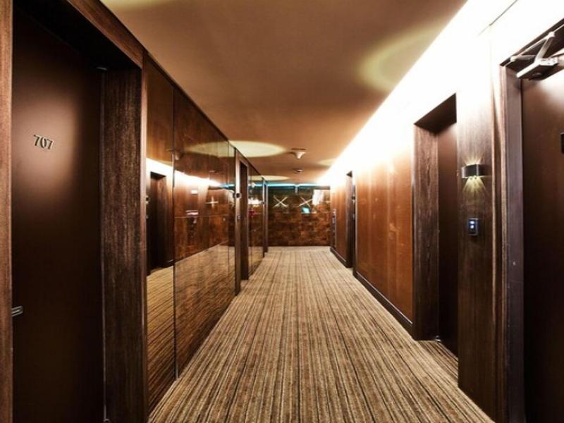 Hotel Wanted image