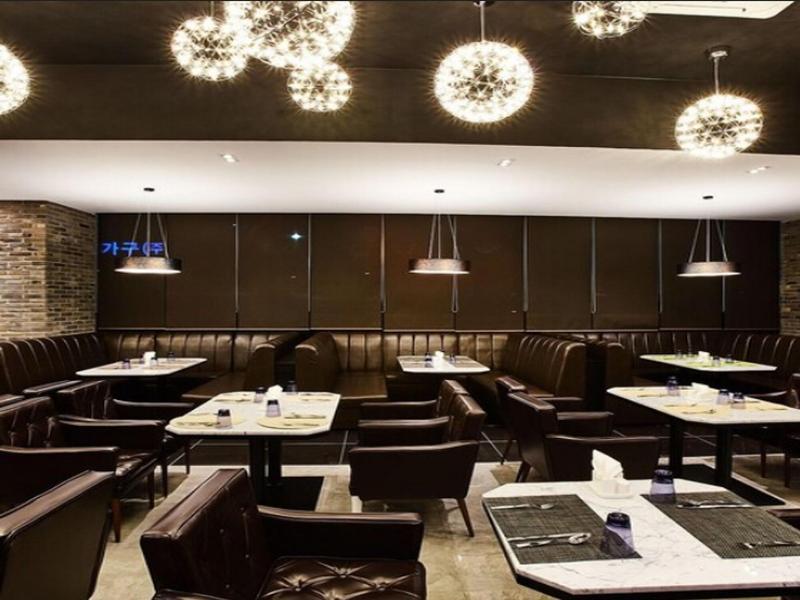 Hotel Wanted image