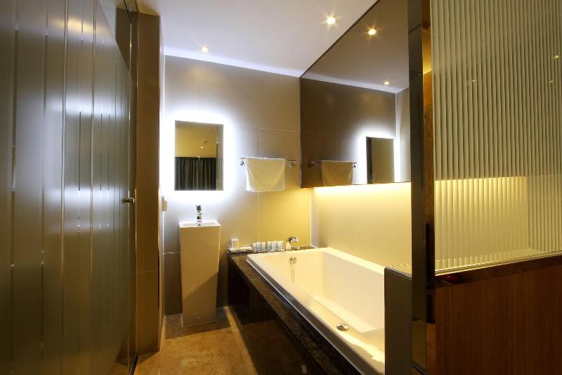 Royal Prime Hotel image