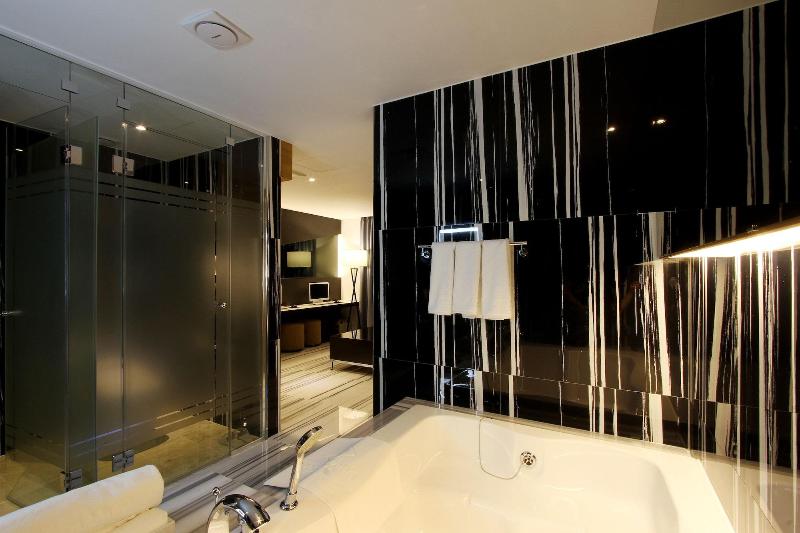 Royal Prime Hotel image