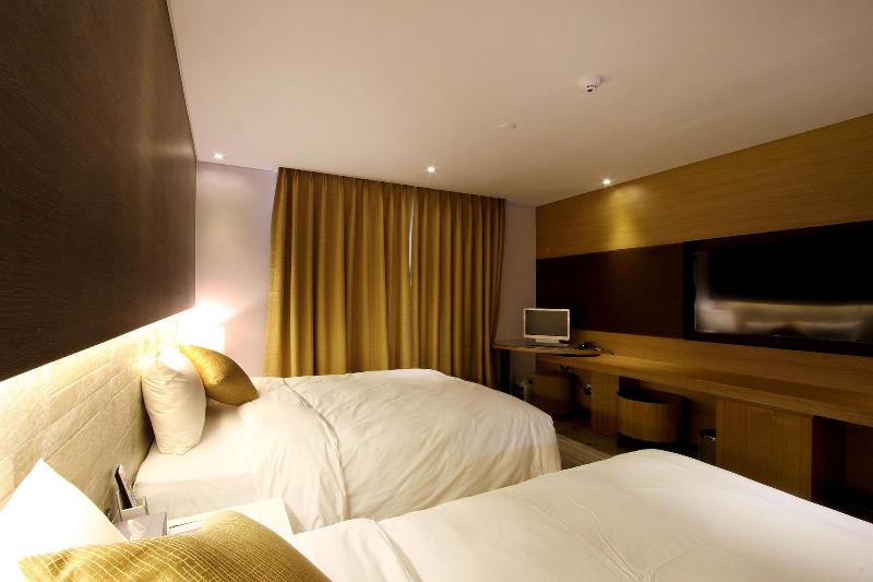 Royal Prime Hotel image