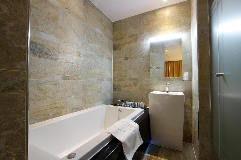 Royal Prime Hotel image