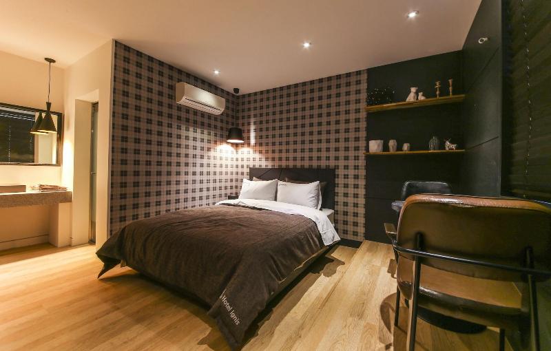 Hotel Ignis image