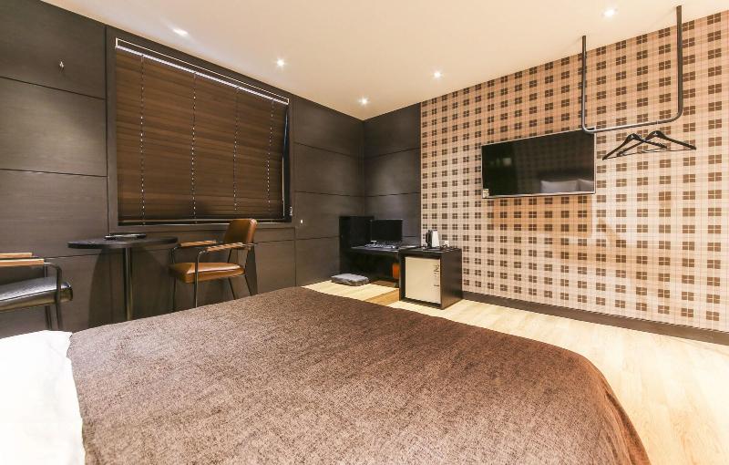 Hotel Ignis image
