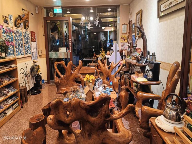 Jinge Guest House image