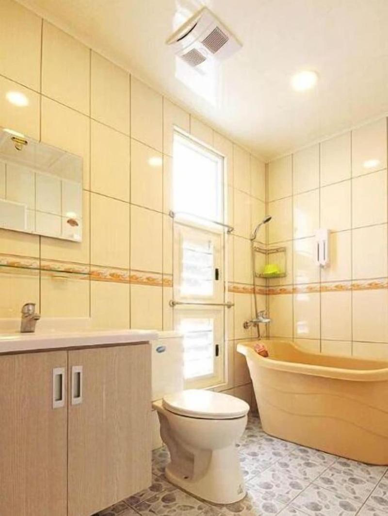 Jinge Guest House image